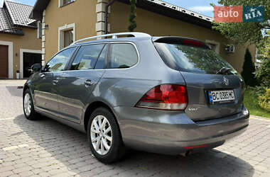 Универсал Volkswagen Golf 2011 в 