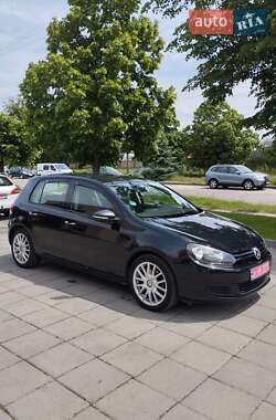 Хэтчбек Volkswagen Golf 2009 в Луцке