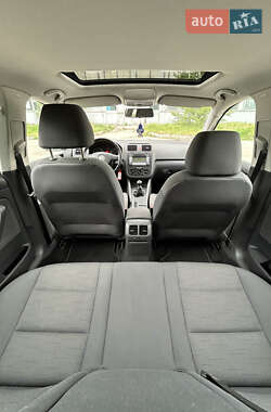 Хэтчбек Volkswagen Golf 2007 в 
