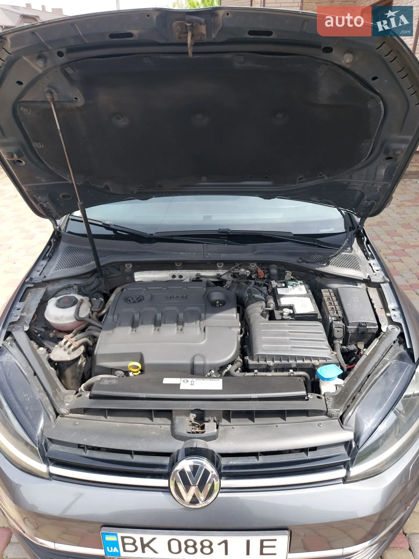 Volkswagen Golf 2017 VIN WVWZZZAUZJP548229 фото оголошення 14 з 29