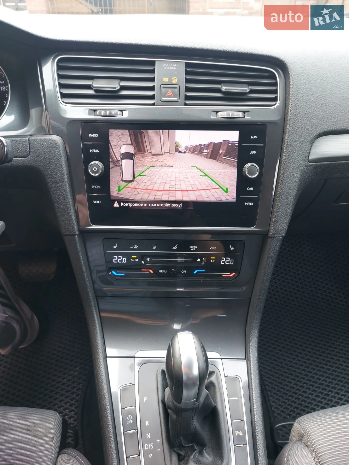 Volkswagen Golf 2017 VIN WVWZZZAUZJP548229 фото оголошення 21 з 29