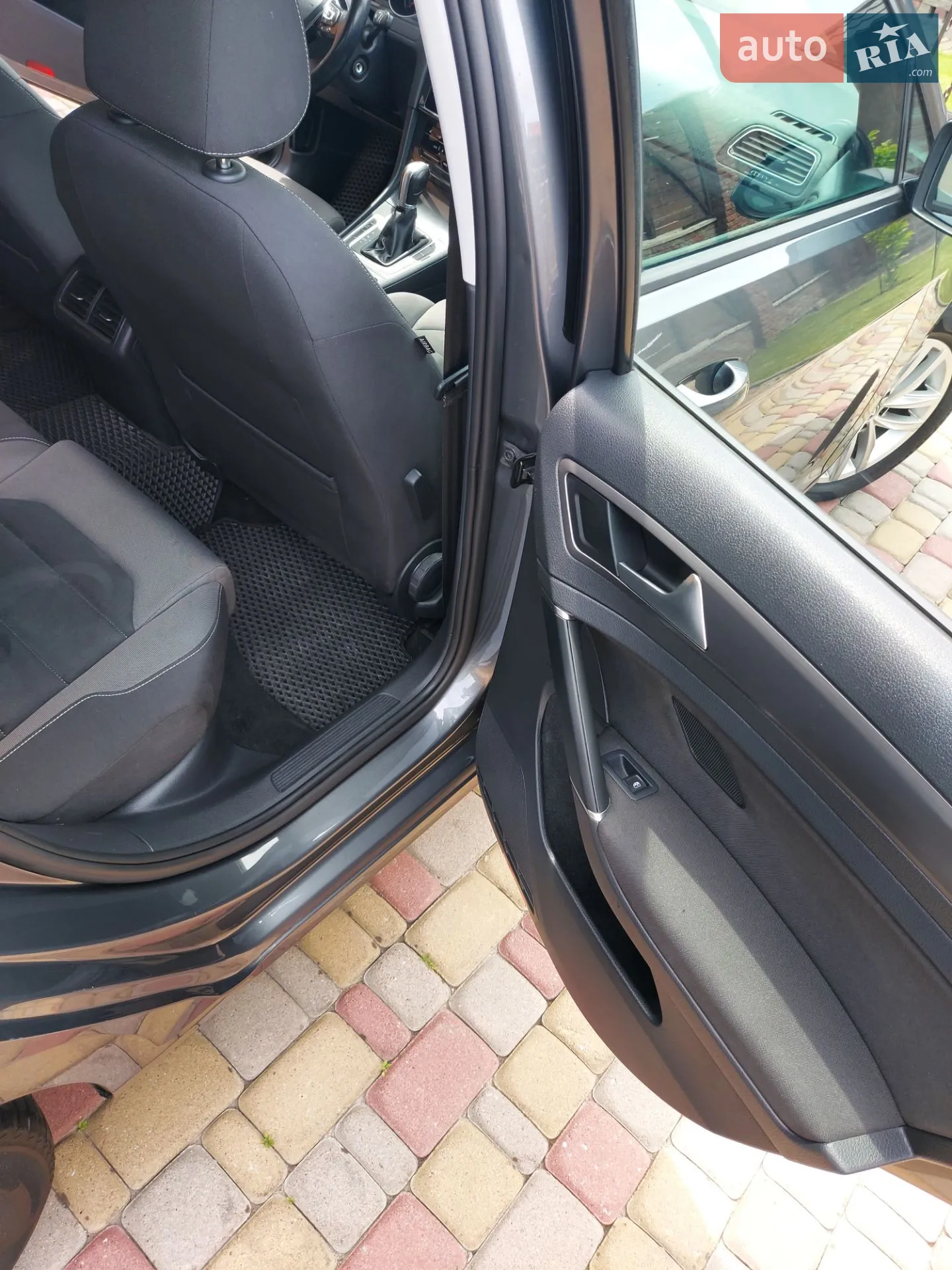 Volkswagen Golf 2017 VIN WVWZZZAUZJP548229 фото оголошення 24 з 29