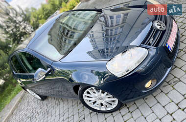 Хэтчбек Volkswagen Golf 2006 в 