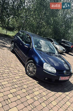 Хетчбек Volkswagen Golf 2006 в Солоніцівці