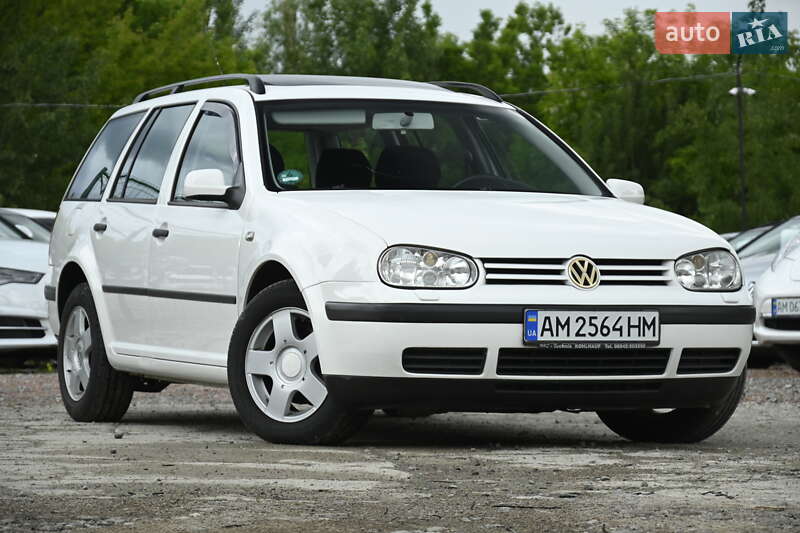 Універсал Volkswagen Golf 2003 в Бердичеві
