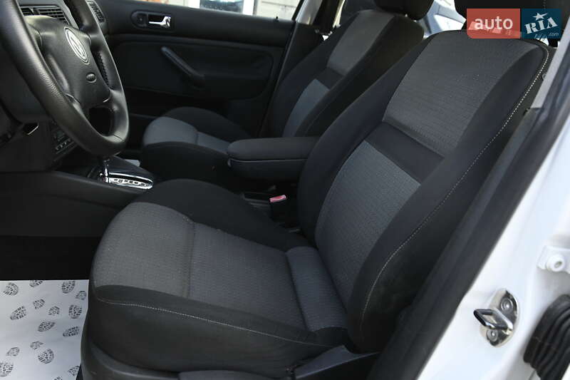 Універсал Volkswagen Golf 2003 в Бердичеві