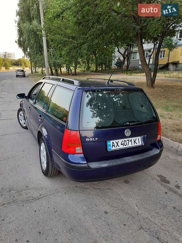 Универсал Volkswagen Golf 2002 в Запорожье