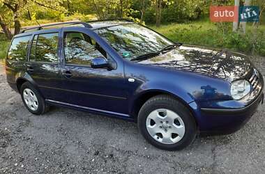 Универсал Volkswagen Golf 2002 в 