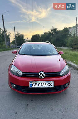 Універсал Volkswagen Golf 2011 в Чернівцях
