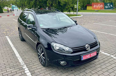 Універсал Volkswagen Golf 2012 в Луцьку
