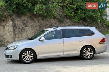 Универсал Volkswagen Golf 2010 в 