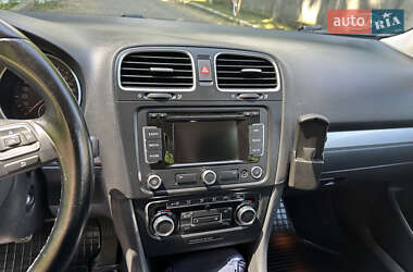 Универсал Volkswagen Golf 2010 в 