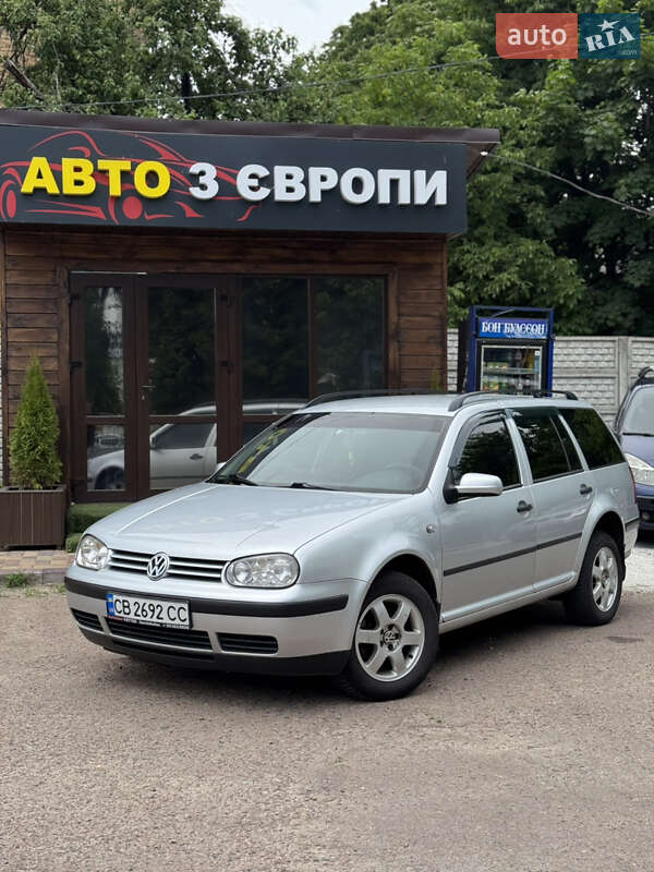 Volkswagen Golf 2001
