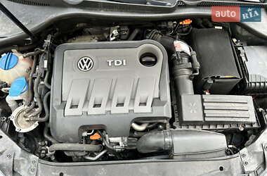 Універсал Volkswagen Golf 2011 в 