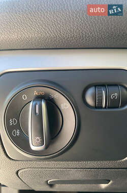 Універсал Volkswagen Golf 2011 в 