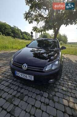 Универсал Volkswagen Golf 2010 в 