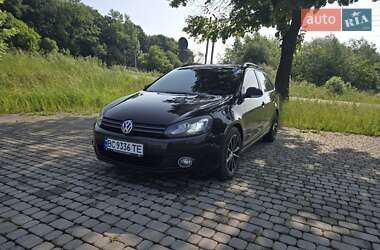 Універсал Volkswagen Golf 2010 в Львові