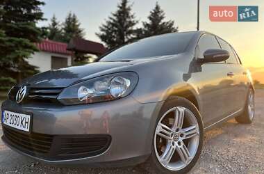 Хэтчбек Volkswagen Golf 2009 в Павлограде