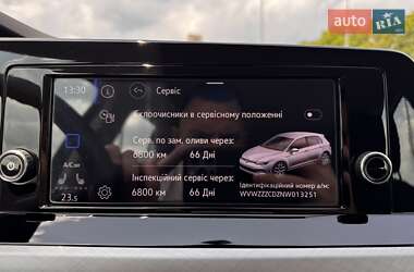 Хетчбек Volkswagen Golf 2022 в 