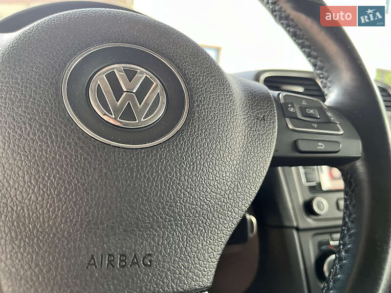 Универсал Volkswagen Golf 2011 в Харькове