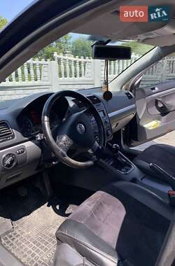 Универсал Volkswagen Golf 2009 в 