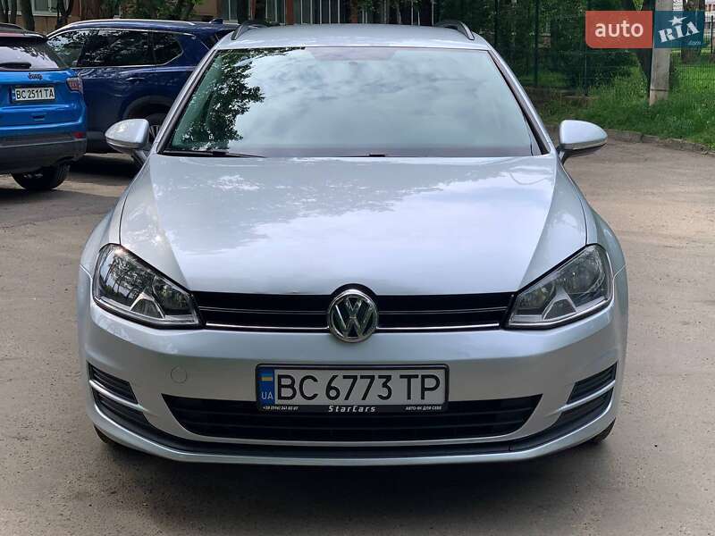 Універсал Volkswagen Golf 2015 в Львові