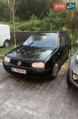 Универсал Volkswagen Golf 2003 в Львове