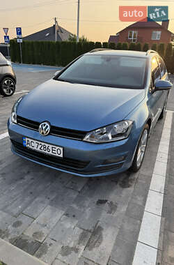 Універсал Volkswagen Golf 2014 в 