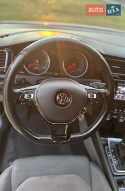Універсал Volkswagen Golf 2013 в 