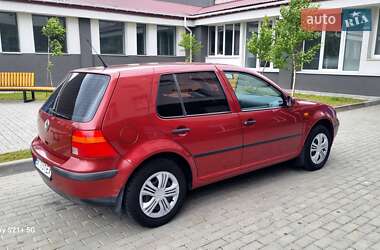 Хэтчбек Volkswagen Golf 1998 в 