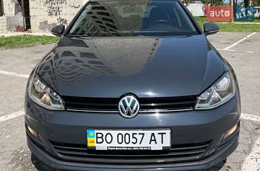 Хетчбек Volkswagen Golf 2014 в Тернополі