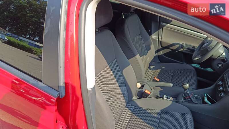 Универсал Volkswagen Golf 2010 в Броварах