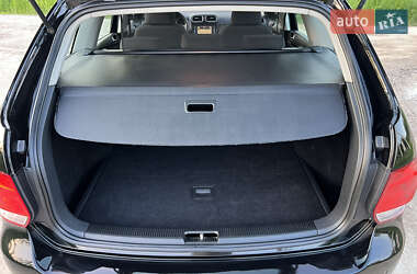 Универсал Volkswagen Golf 2010 в 