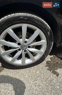 Универсал Volkswagen Golf 2016 в 