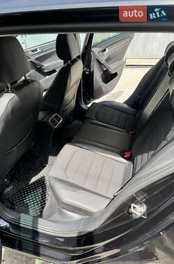 Универсал Volkswagen Golf 2016 в 