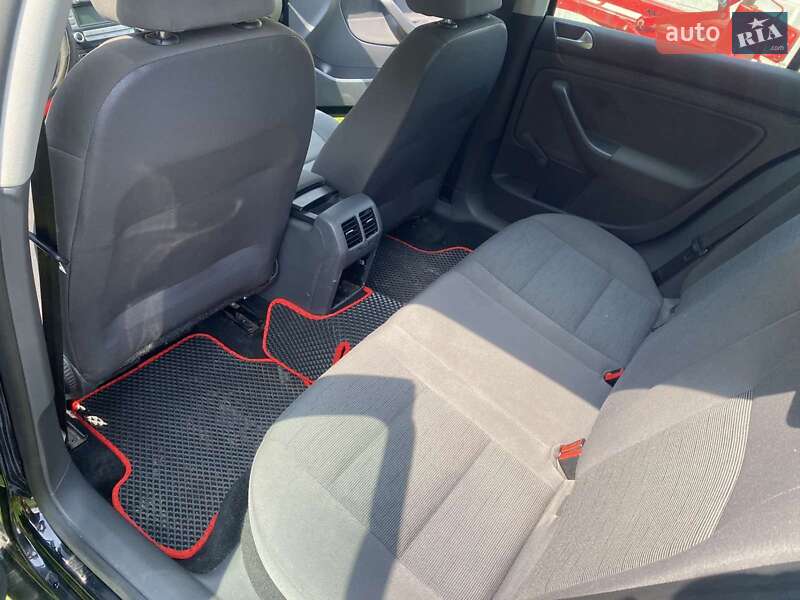 Універсал Volkswagen Golf 2008 в Камені-Каширському