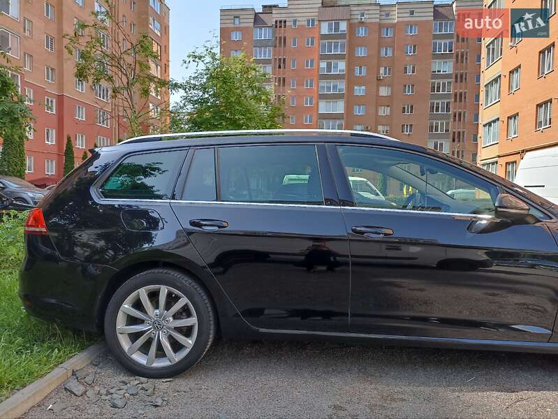Универсал Volkswagen Golf 2015 в Луцке