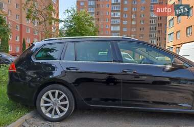 Универсал Volkswagen Golf 2015 в 