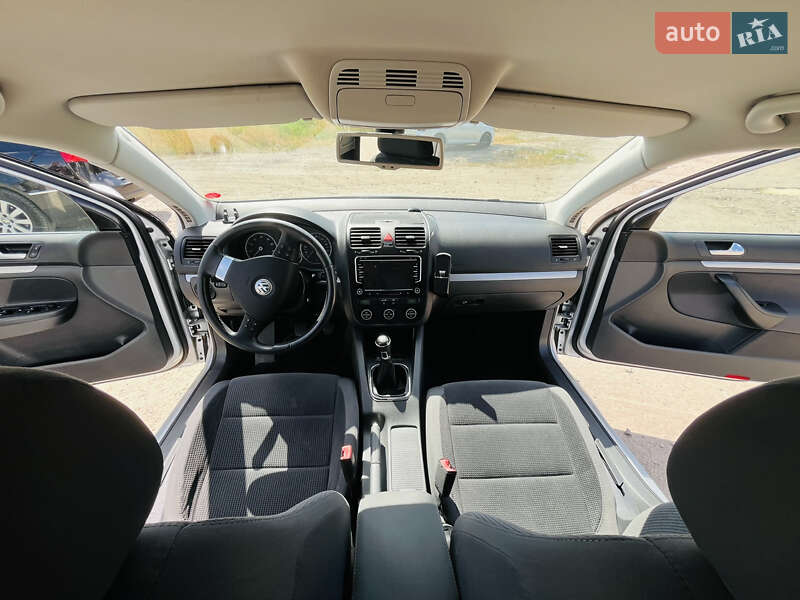 Універсал Volkswagen Golf 2008 в Первомайську