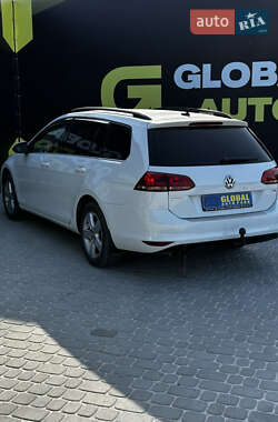 Универсал Volkswagen Golf 2015 в 
