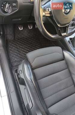 Универсал Volkswagen Golf 2014 в 