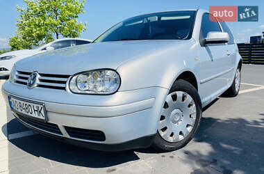 Хетчбек Volkswagen Golf 2000 в Мукачевому