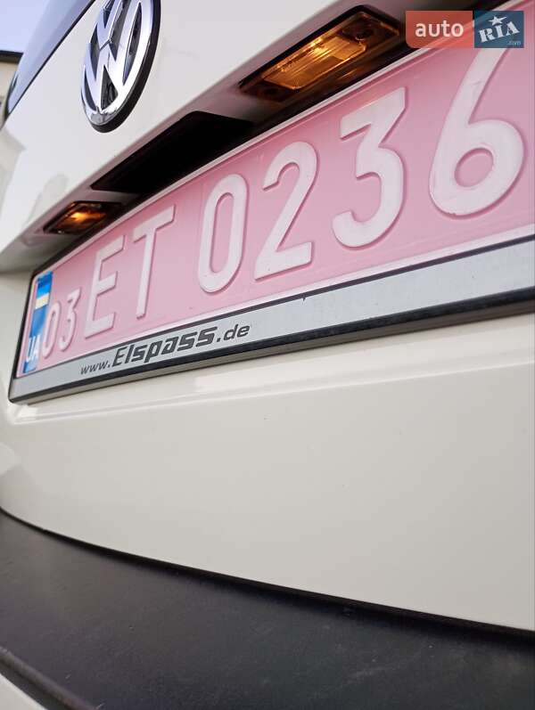 Универсал Volkswagen Golf 2003 в Самборе
