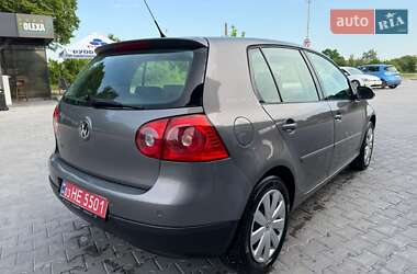 Хетчбек Volkswagen Golf 2007 в 