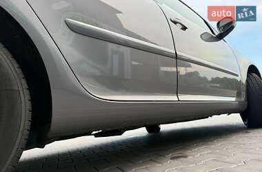 Хетчбек Volkswagen Golf 2007 в 