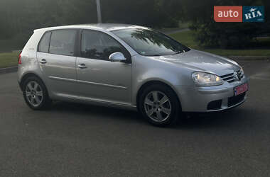 Хетчбек Volkswagen Golf 2007 в Києві