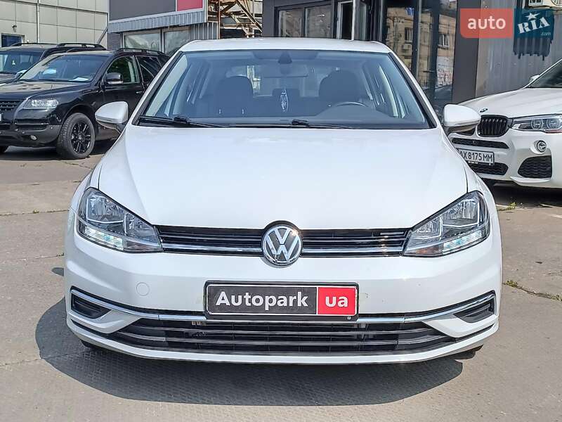Хэтчбек Volkswagen Golf 2019 в Харькове