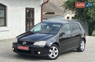 Хетчбек Volkswagen Golf 2008 в Красилові