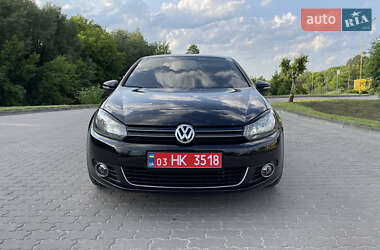 Хэтчбек Volkswagen Golf 2009 в 