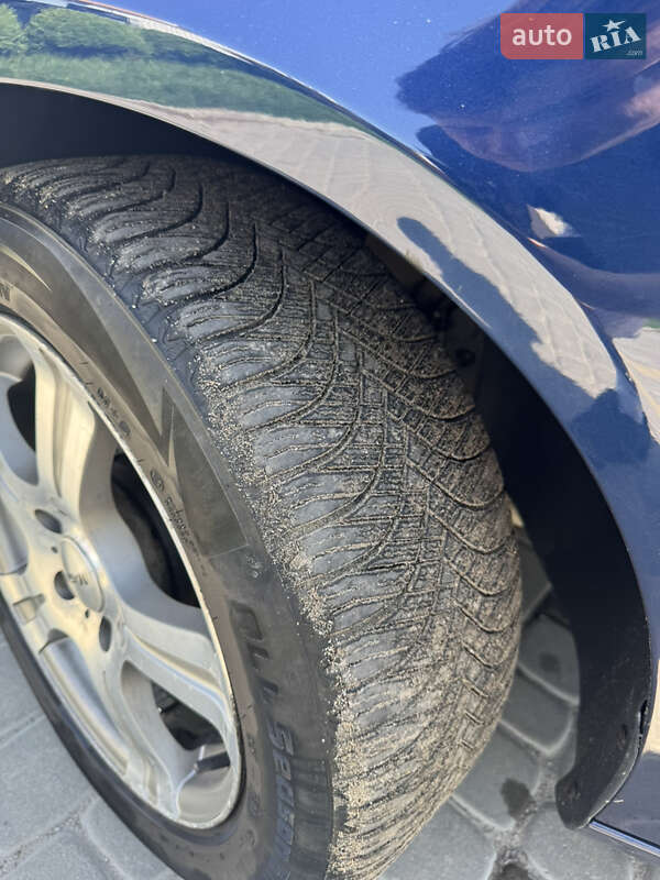 Універсал Volkswagen Golf 2012 в Тульчині